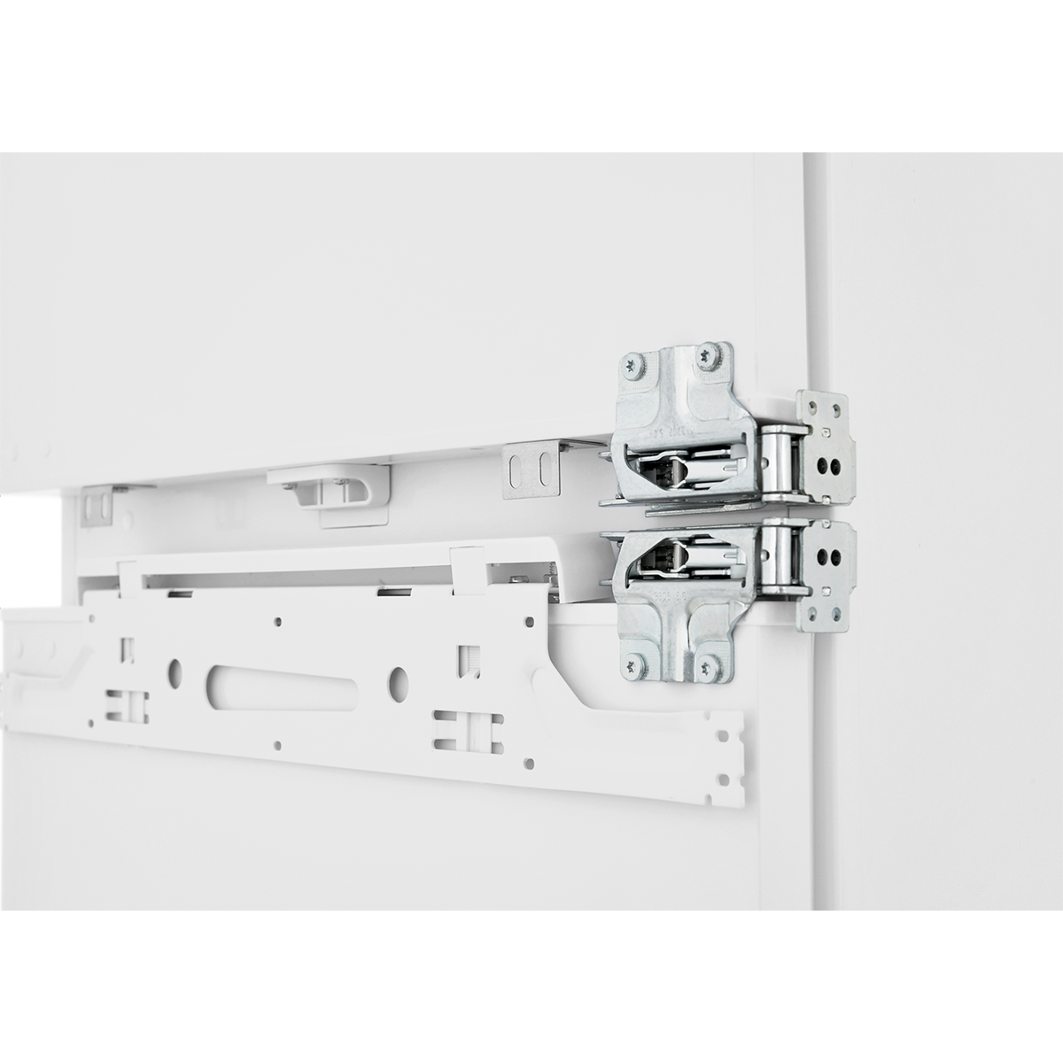 Встраиваемый двухкамерный холодильник ZUGEL ZRI1760FNF (Full No Frost, Inverter)